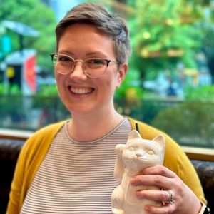 Meet your Posher, Elizabeth